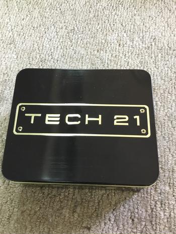 TECH21 (テック21) / 箱とステッカーのみ Sansamp サンズアンプ/Bass Driver DI V2 定番プリアンプ B0037