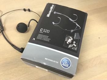 AKG (アーカーゲー) / C520