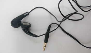 AKG (アーカーゲー) / K315 A0189