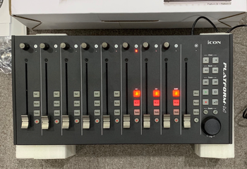 ICON DIGITAL (アイコンデジタル) / PLATFORM-M