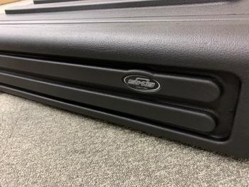 SKB (エスケービー) / R2S 2U シャローラックケース[歪みありジャンク] C357