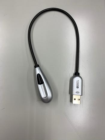 K&M (ケーアンドエム) / 85682 USBライト C0396