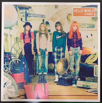 SCANDAL  / HELLO WORLD 