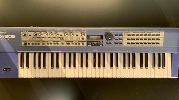 ROLAND (ローランド) / JX-305