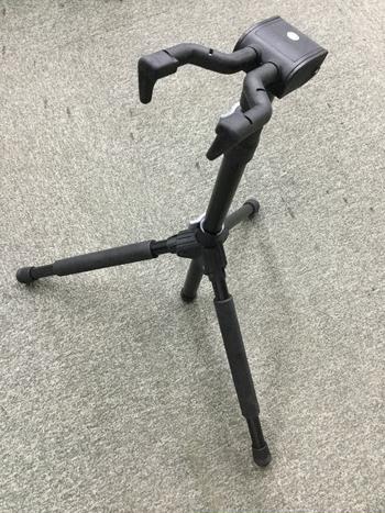 K&M (ケーアンドエム) / 17670 Memphis Pro ギタースタンド C0529