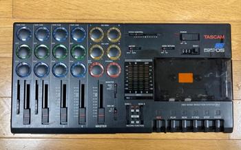 TASCAM (タスカム) / Porta 05 カセットMTR