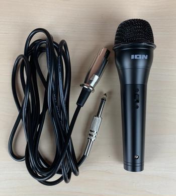 ION Audio  / スイッチ付ダイナミックマイク ケーブル付属