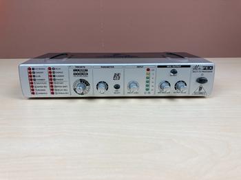 BEHRINGER（ベリンガー） / 16プリセットを内蔵したマルチエフェクトプロセッサー　FEX800　2/2