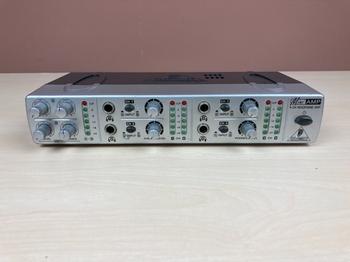 BEHRINGER (ベリンガー) / 4チャンネルヘッドフォンアンプ　AMP800