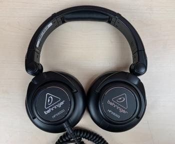 BEHRINGER (ベリンガー) / HPX6000 密閉型ヘッドホン 1/2