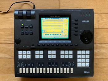 YAMAHA / QY700 シーケンサー 専用