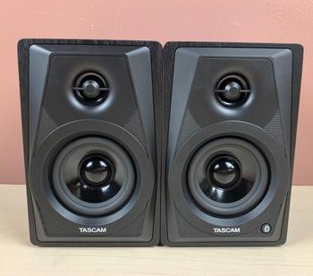 TASCAM (タスカム) / VL-S3BT Bluetooth スタジオモニタースピーカー S0110