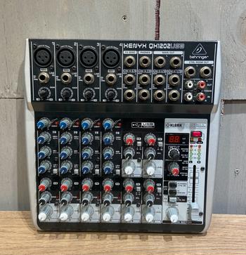 BEHRINGER (ベリンガー) / BEHRINGE XENYX1202USB