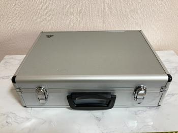 ベリンガー / ジュラルミンケース　（フィルム剝れあり）