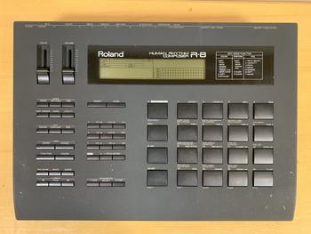 ROLAND (ローランド) / R-8 リズムマシン ドラムマシン