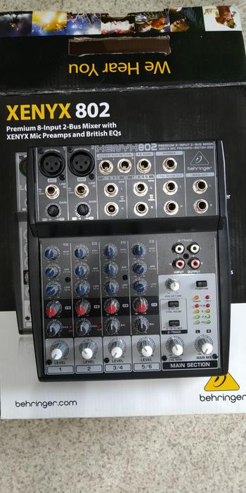 BEHRINGER (ベリンガー) / XENYX 802 アナログミキサー