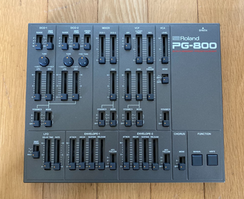 ROLAND (ローランド) / PG-800 JX-8P/JX-10/MKS-70/GR-77B専用プログラマー