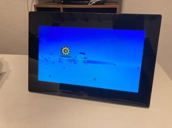 簡易的なデジタルサイネージなどに / デジタルフォトフレーム