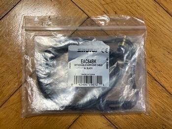 SHURE (シュアー) / EAC64BK ブラック SEシリーズ用交換ケーブル S0321
