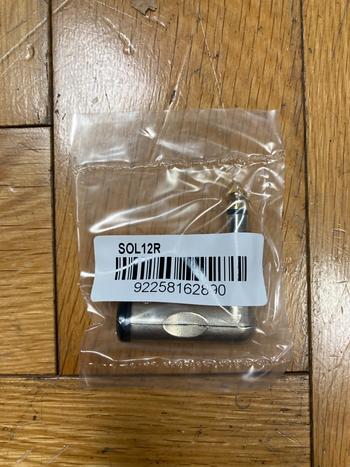 CLASSIC PRO (クラシックプロ) / SOL12R 「SLC010」専用L型フォンコネクター 100個 S0376