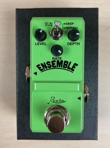 ROWIN (ローウィン) / ENSEMBLE コーラス D0107