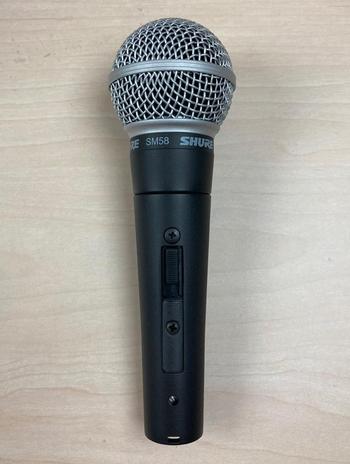 SHURE (シュアー) / SM58S 定番ダイナミックマイク D0242