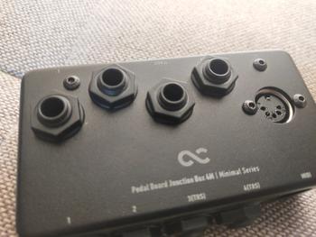 One Control / Minimal Series Pedal Board Junction Box 4M