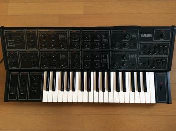 ヤマハ / ヤマハ　シンセサイザーCS-15