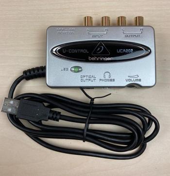 BEHRINGER (ベリンガー) / UCA202 U-CONTROL オーディオインターフェイス D0512