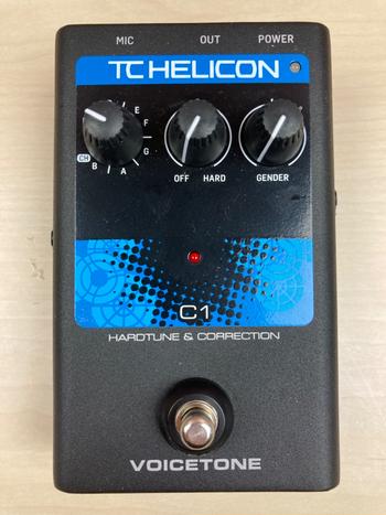 TC HELICON (ティーシーヘリコン) / VoiceTone C1 ボーカルエフェクター D0517