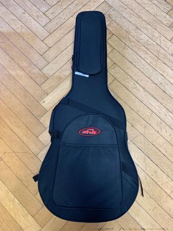 SKB (エスケービー) / SC18 アコースティックギター用ケース D0548