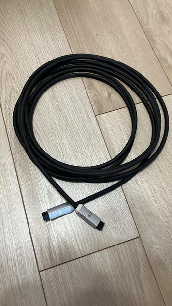 OYAIDE (オヤイデ) / 【本日限定値下げ】 FireWireケーブル　OYAIDE 9P-9P 4m