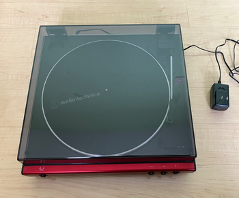 audio technica (オーディオテクニカ) / AT-LP60X ターンテーブル / レッド