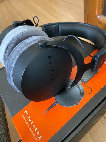 beyerdynamic / DT700PRO X 密閉型モニターヘッドホン