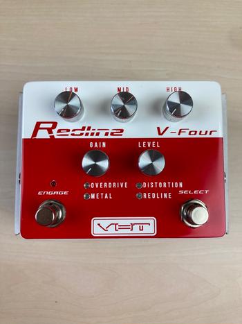 VHT (ブイエイチティー) / Redline V-Four Overdrive Pedal 4モードオーバードライブ D0592