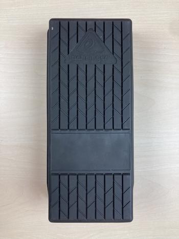 BEHRINGER (ベリンガー) / FCV100 FOOT CONTROLLER デュアルモードフットペダル D0603