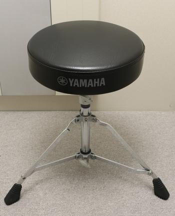 YAMAHA / DS750