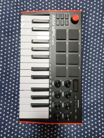 AKAI / MPK mini MK3 MIDIキーボード