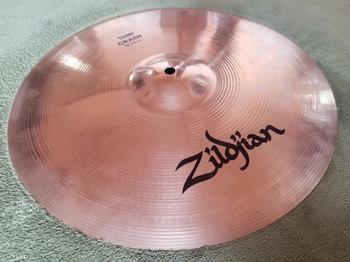 ZILDJIAN (ジルジャン) / A Zildjian 16 Thin Crash 【ブリリアント仕上げ】