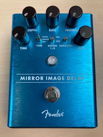 FENDER (フェンダー) / MIRROR IMAGE DELAY PEDAL ギターエフェクター D0832