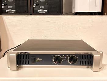 YAMAHA (ヤマハ) / パワーアンプ　P1000s　（100+100w）