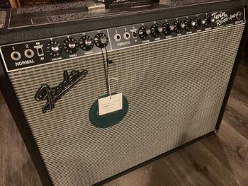 FENDER (フェンダー) / '65 Twin Reverb ギターアンプ【新品同様】