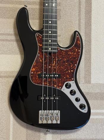 Mike Lull / Mike Lull M4V エボニー指板 今だけ特価