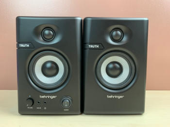 BEHRINGER (ベリンガー) / TRUTH 3.5 パワード・スタジオモニター D1130