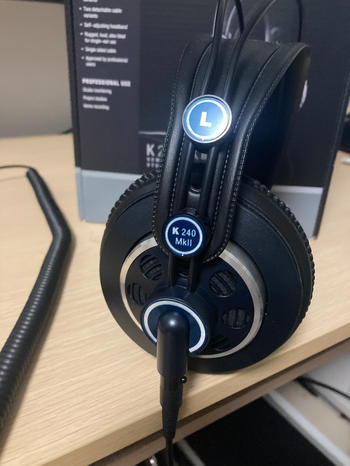 AKG（アーカーゲー） / K240MK2  セミオープン型ヘッドホン 3年保証モデル