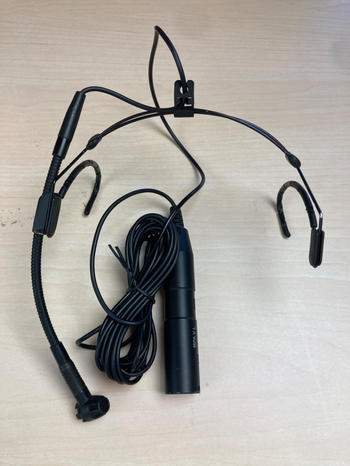 AKG (アーカーゲー) / C520 ヘッドセットマイク D1180