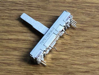 VESTAX (ベスタクス) / DJミキサー PMC-05PRO/07PROシリーズ用モニターフェーダーパーツ