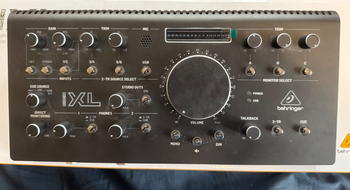 BEHRINGER (ベリンガー) / STUDIO XL