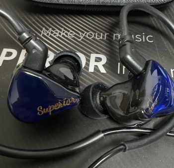 qdc (キューディーシー) / SUPERIOR Azure Blue