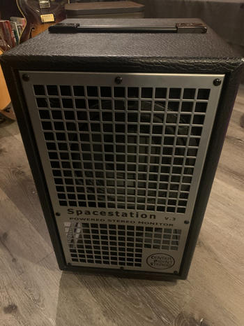 Aspen Pittman Designs (アスペン ピットマン デザインズ) / Spacestation V.3　3Dステレオ・パワードスピーカー